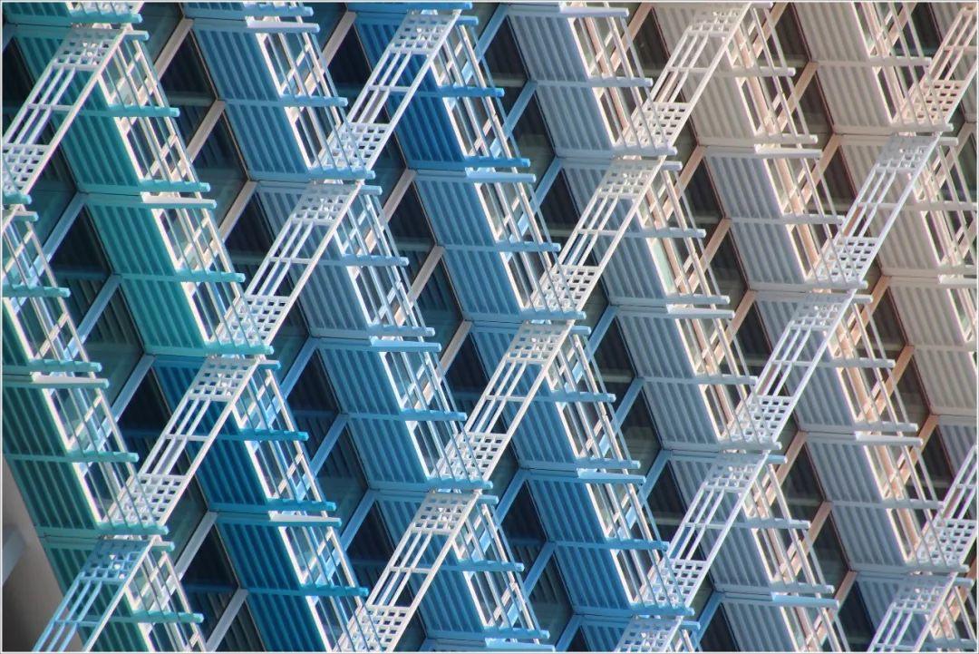 AD:让·努维尔新作: “马赛曲”大楼，用简单的几何图形创造复杂的建筑游戏-BlueDotCC, 蓝点文化创意